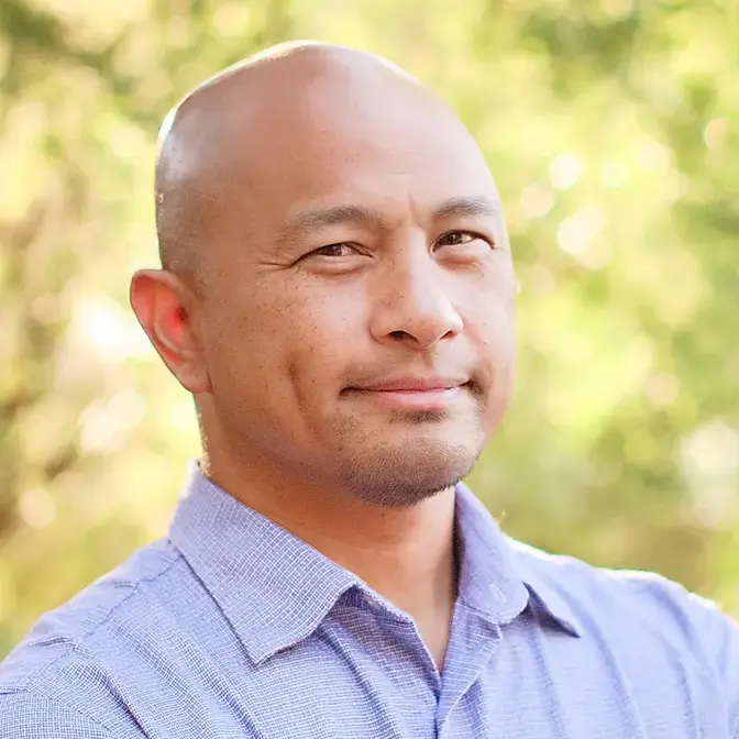 Headshot of Mike