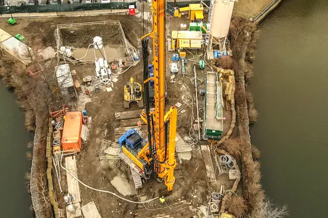 construction site with yellow rig