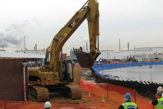 construction rig at refinery