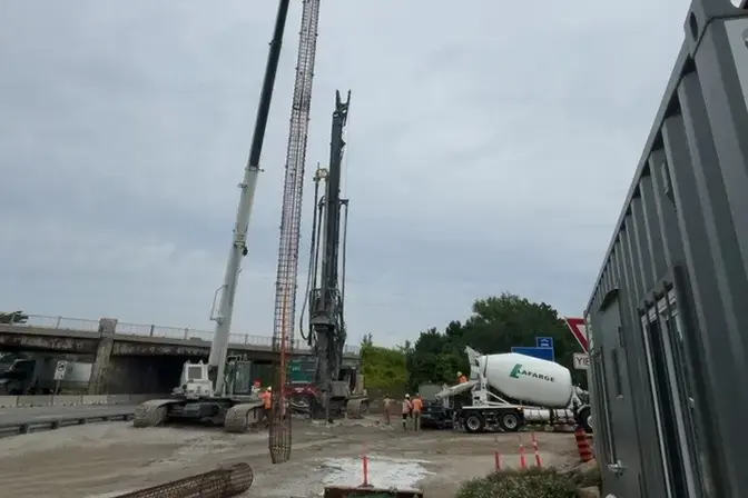 construction on the side of the road