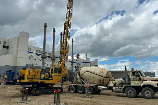 Concrete pouring