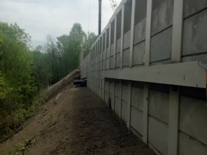 Logan Regional Medical Center soldier piles and lagging