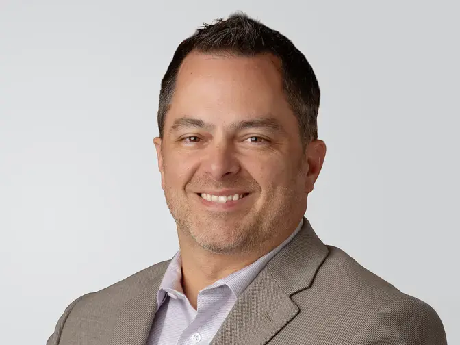 Headshot of Brian