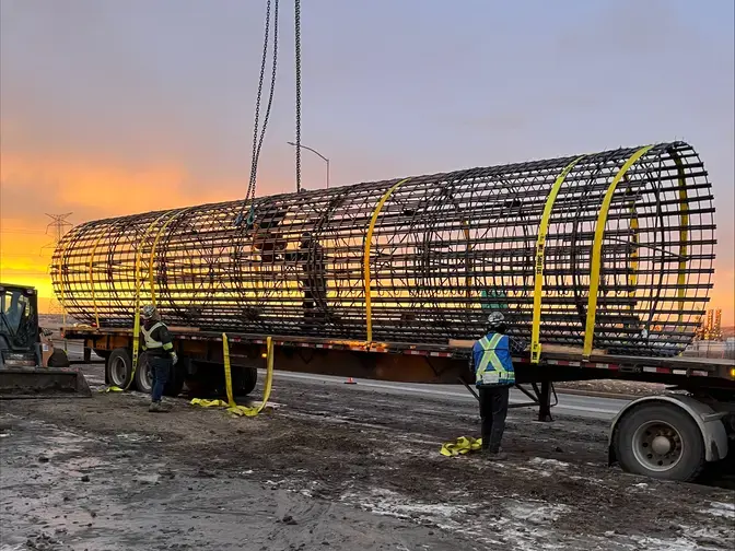 Delivering the cage on site