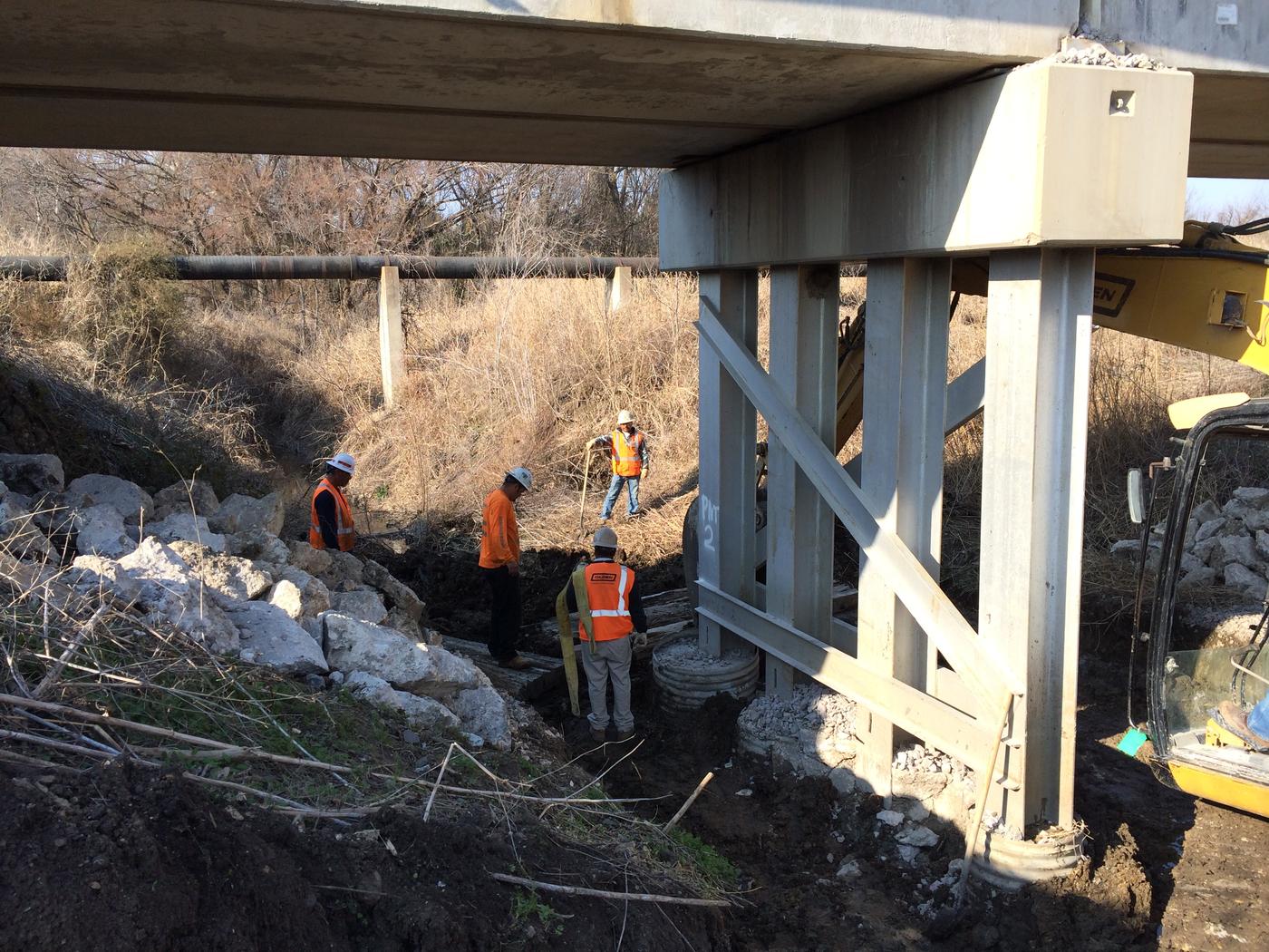 BNSF Bridge Sherman excavation