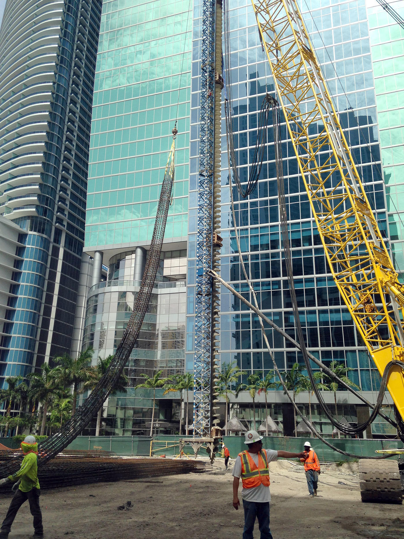 Met Square High Rise auger cast piles