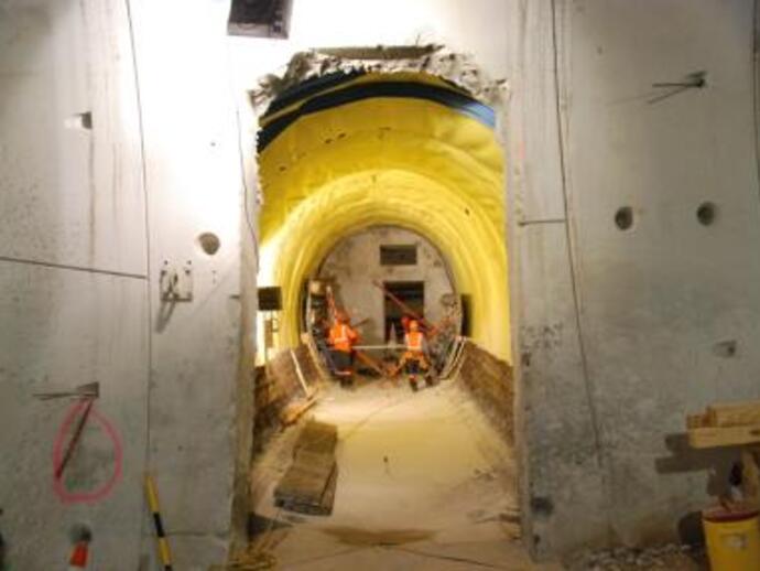 cross passage lining