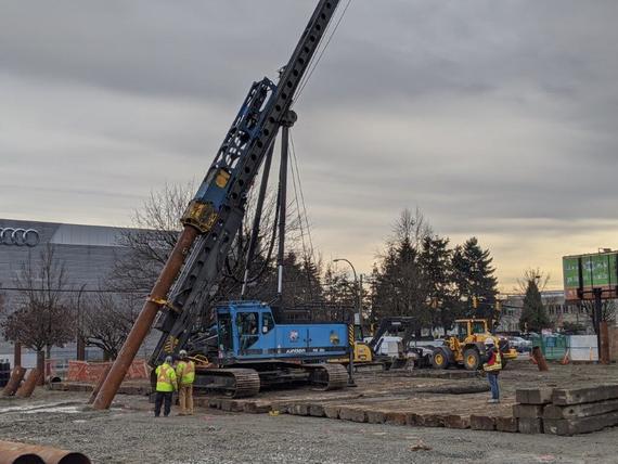 Installing battered piles