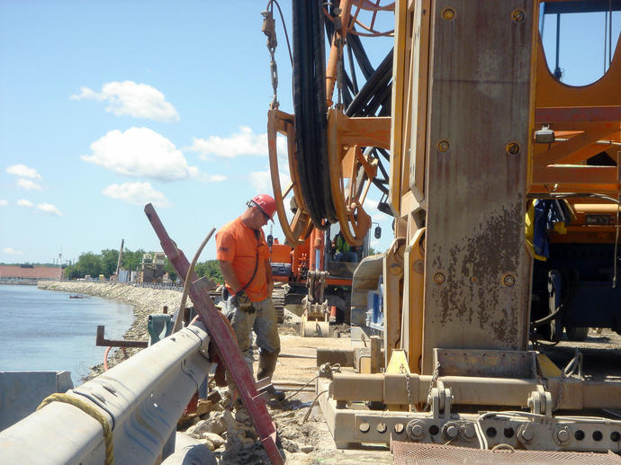 Lockport Pool Approach Dike