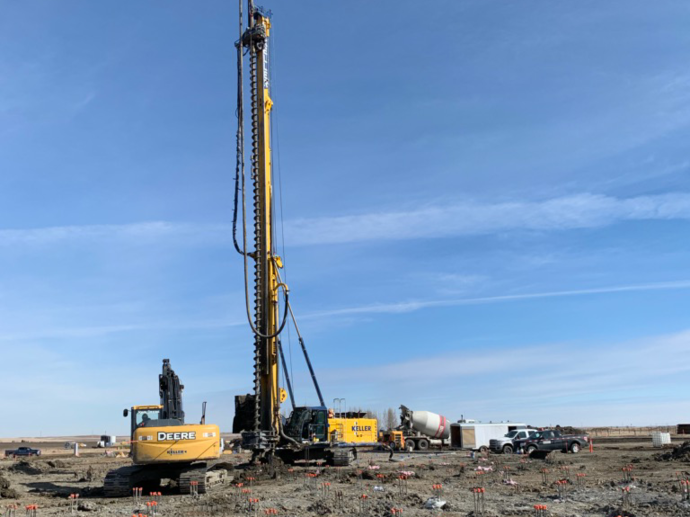 Installing the CFA auger cast piles