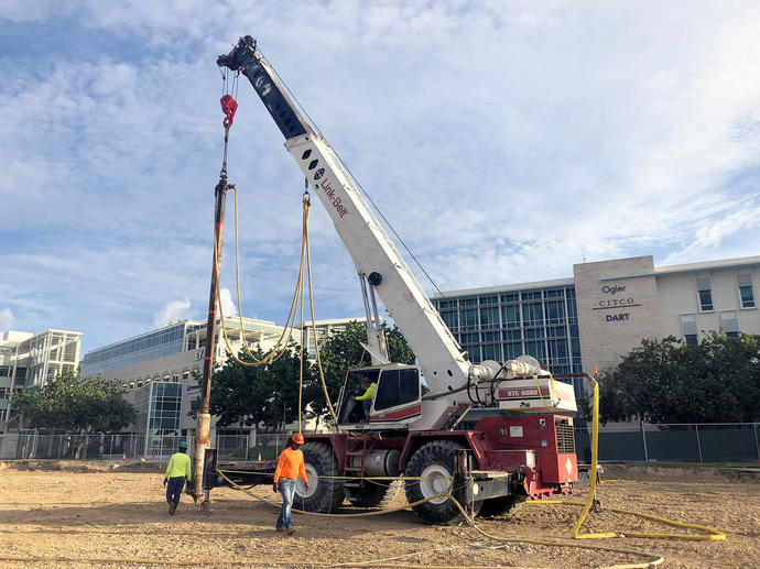 Getting the vibro compaction rig in place